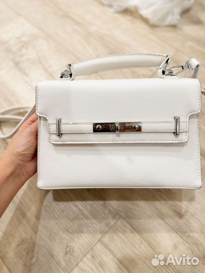 Сумка белая