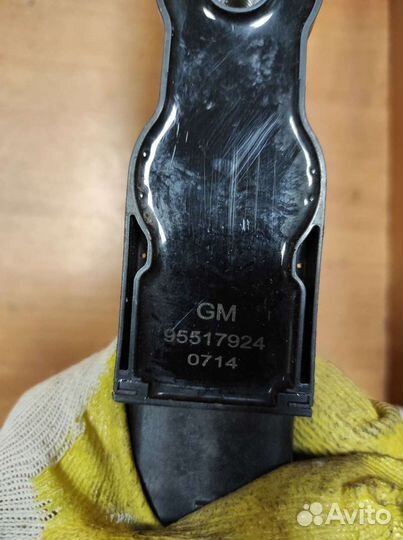 Катушка зажигания 1,6 1,8 Опель Зафира В / Астра