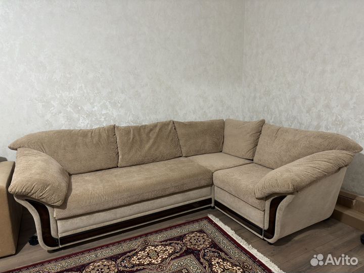 Угловой диван бу