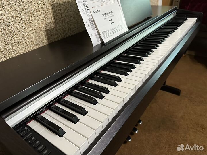 Пианино Yamaha YDP 142R