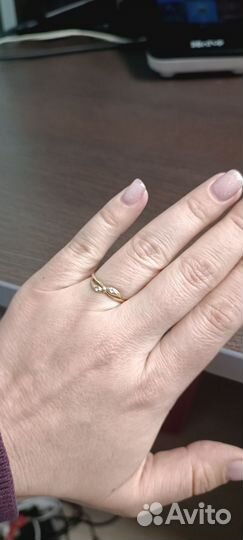 Золотое кольцо 18 размер