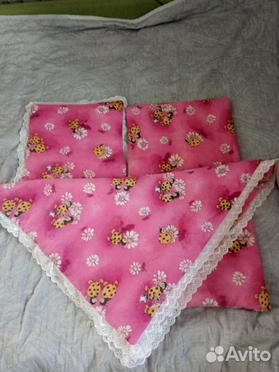 Комплект (подушка, одеяло,матрасик) в коляску