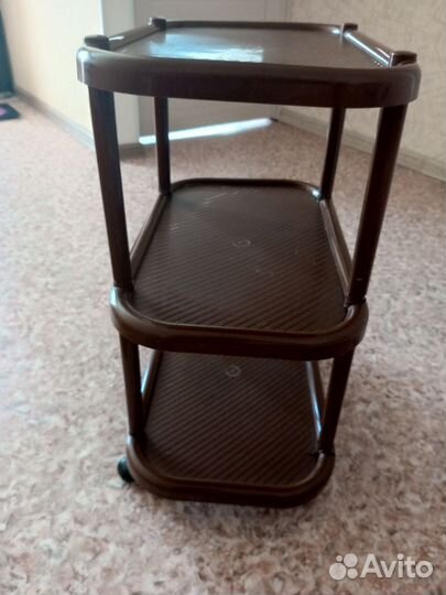 Этажерка, столик на колесах