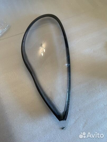 Стекло фары правой новое Porsche 970 дефект