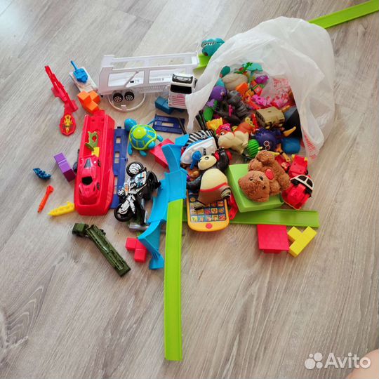 Игрушки пакетом