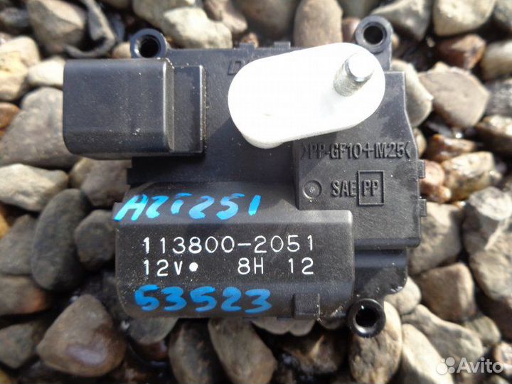 Сервопривод заслонок печки Toyota Avensis AZT251