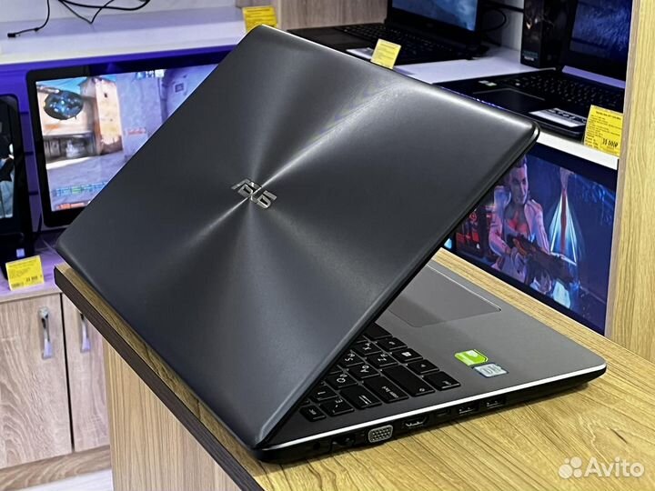 Хороший вариант для игр от компании Asus