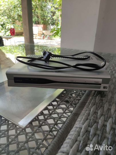 Тв приставка триколор бу с проводами и инструкцией