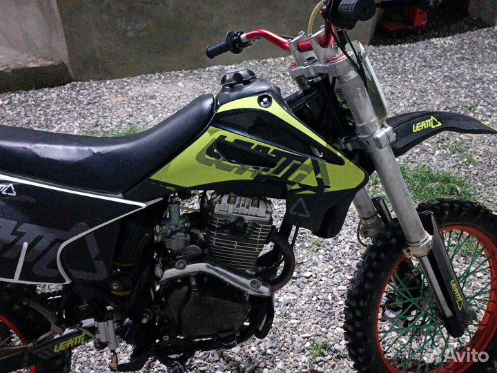 Мотоцикл 250cc