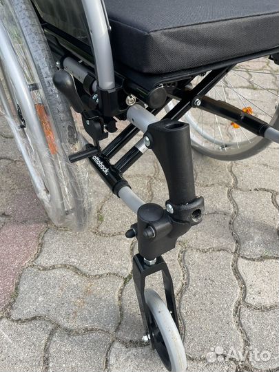 Коляска инвалидная