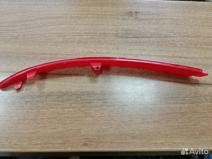 Отражатель в задний бампер Skoda Octavia A5