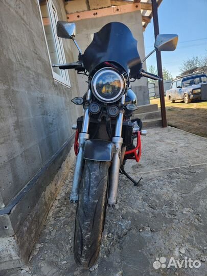 Honda cb400 sf