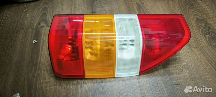 Фонарь задний правый MB sprinter 95- Оригинал