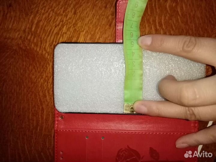 Чехол на смартфон