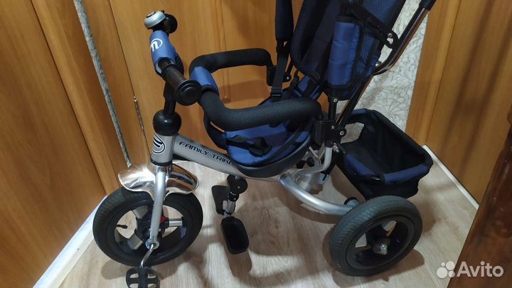 Велосипед детский трёхколёсный