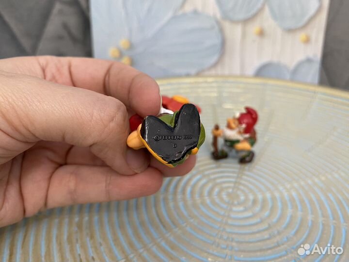 Киндеры 90 х