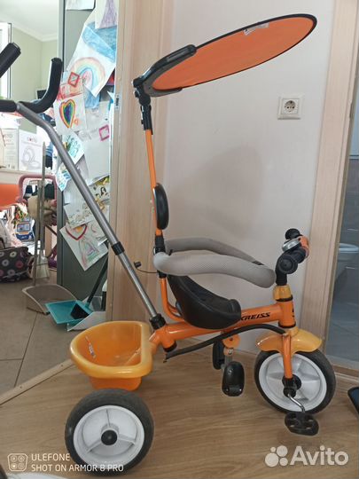 Велосипед для малышей с ручкой