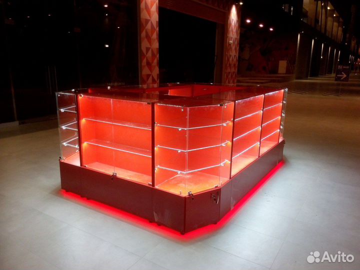 Витрины стеклянные Островок