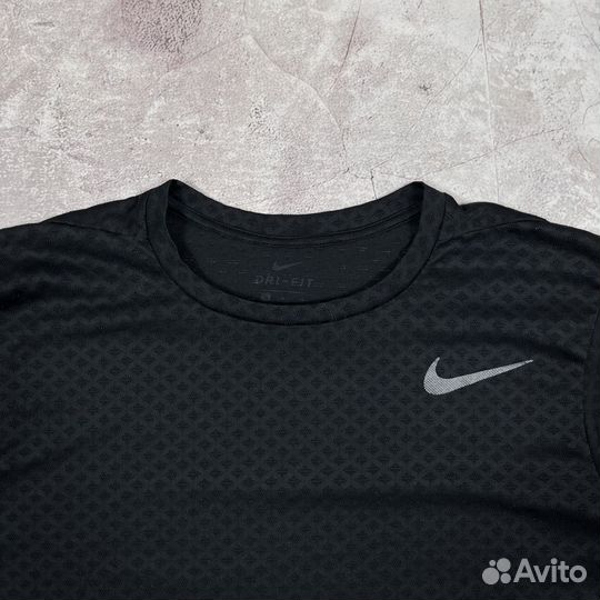 Футболка Nike Спортивная Оригинал (Adidas Puma)