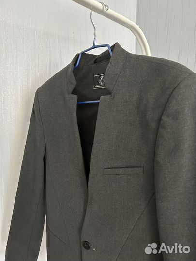 Костюм мужской