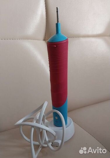 Зубная щетка Braun oral b детская