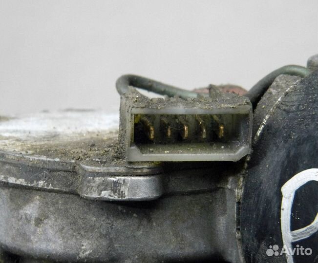 Трапеция дворников с мотором VW Passat B3