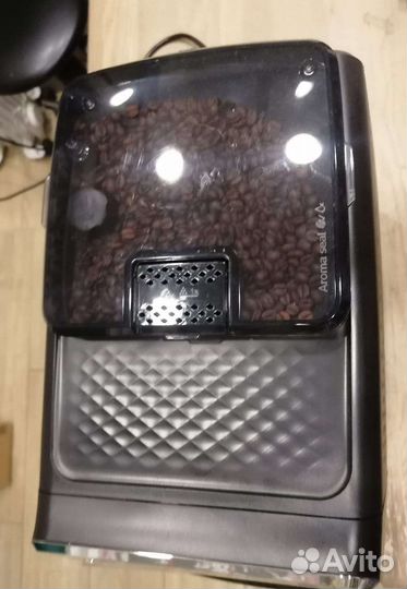 Кофемашина philips EP3246/70 Series 3200 LatteGo