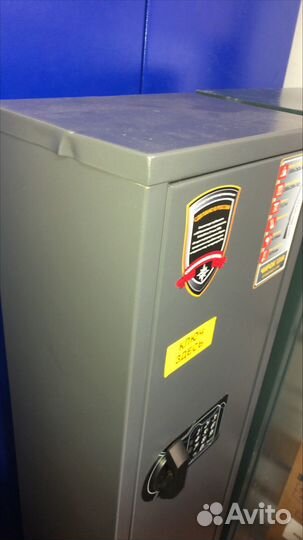 Сейф для оружия Aiko Чирок 1318 EL вмятины