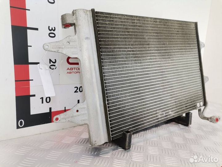 Радиатор кондиционера Volkswagen Fox 2 2005
