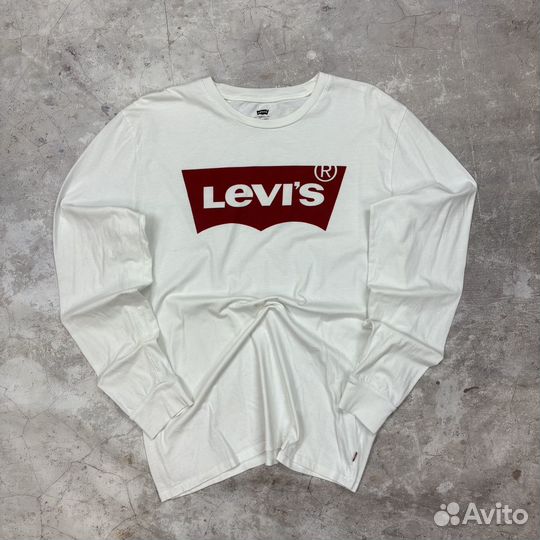 Лонгслив levis