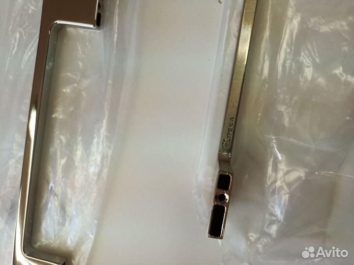 Ручки мебельные