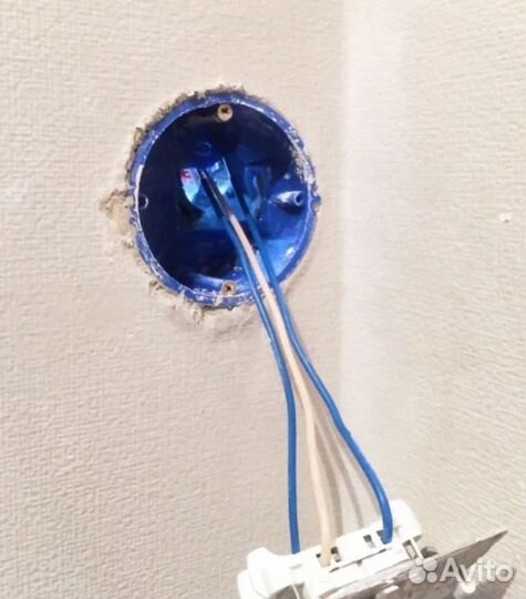 Услуги электрика Электрик Сантехник