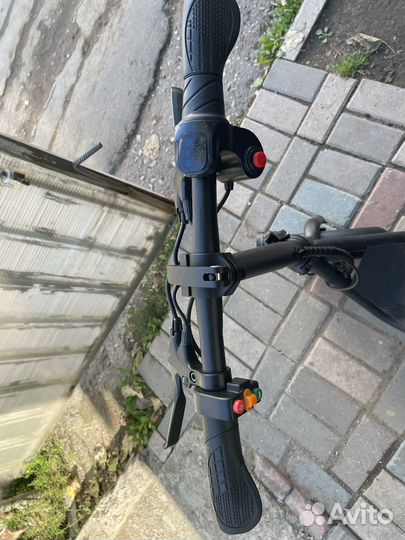 Электросамокат iconbit xlr 3029