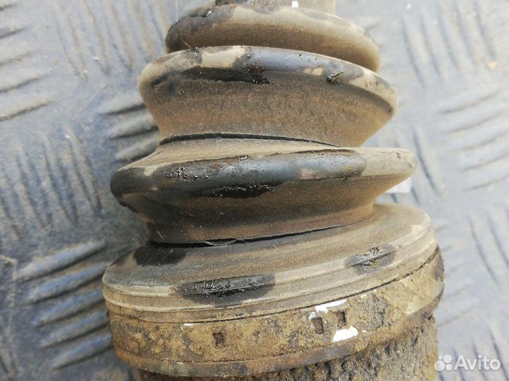 Привод передний Мазда 3 вк двигатель 1.6 МКПП