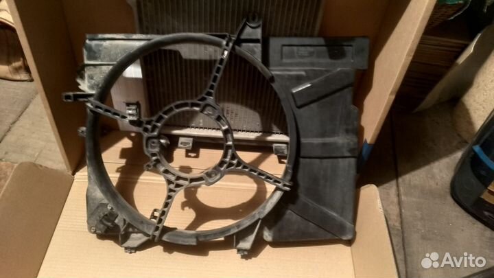 Радиатор с диффузором Hyundai getz