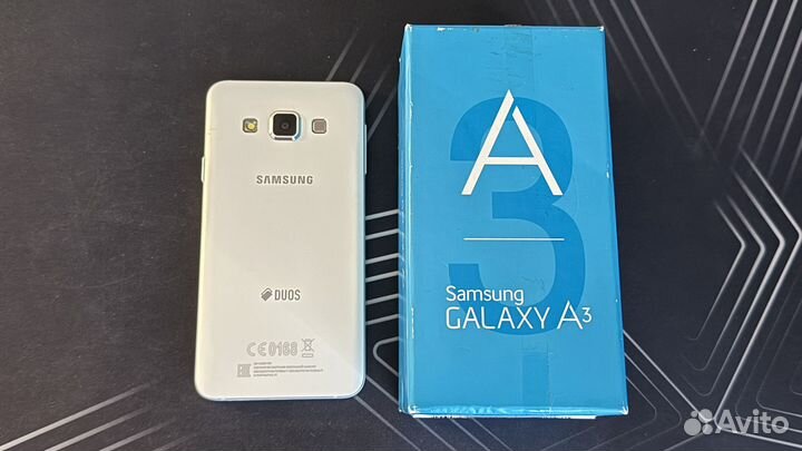 Samsung Galaxy A3 SM-A300F, 16 ГБ