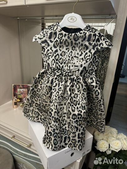 Нарядное платье для девочки 110 116