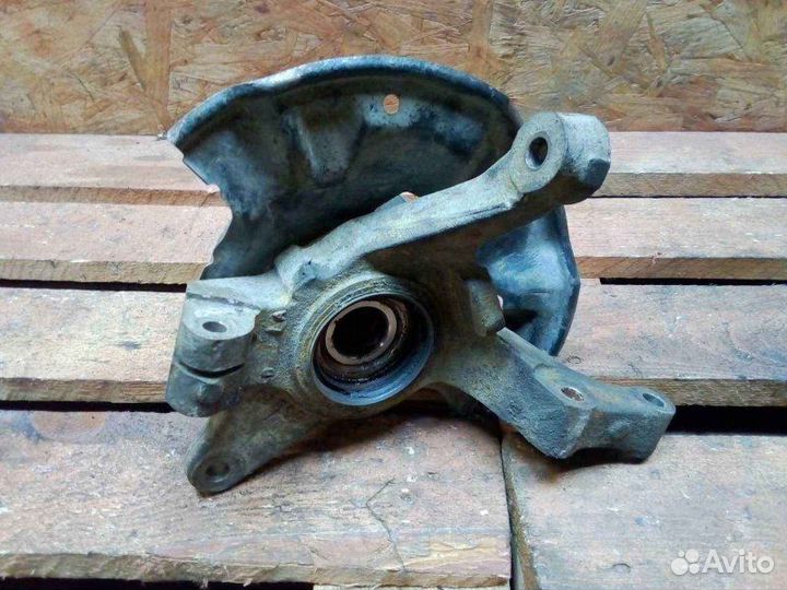 Кулак передний левый Kia Spectra 1.6 2001-2017