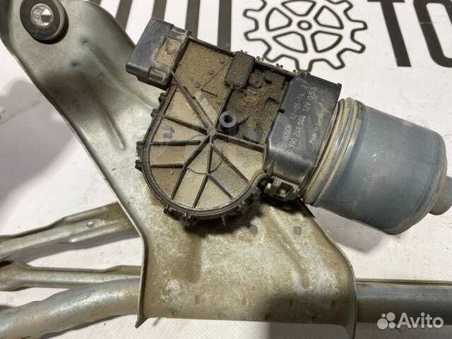 Трапеция стеклоочистителей Renault Duster