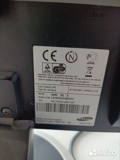 Монитор Samsung