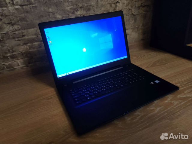 Lenovo ideapad 300-17isk