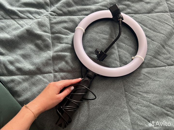 Кольцевая лампа со штативом