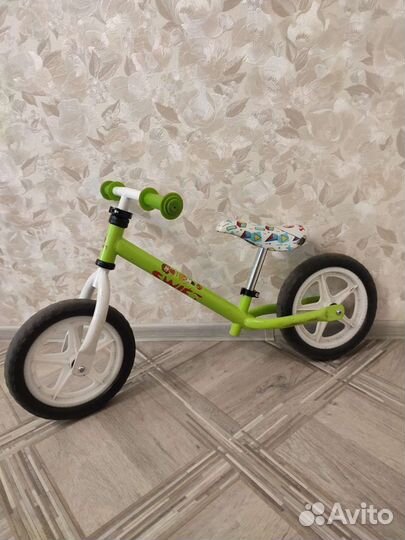 Беговел swift легкий