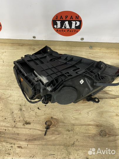 Фара правая Audi A5 8T