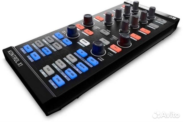 Контроллер DJ Native Instruments Traktor Kontrol X