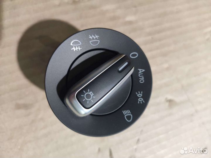 Переключатель света 3c8941431axsh