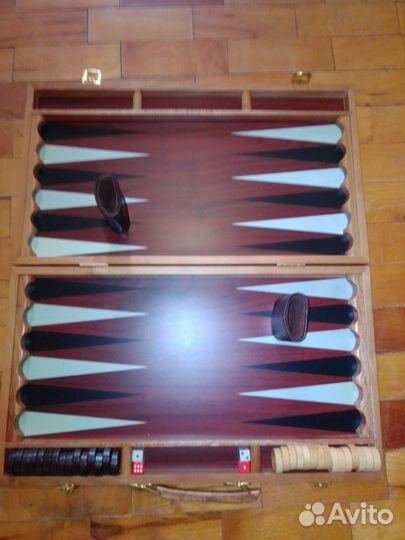 Подарочный набор для игры в нарды