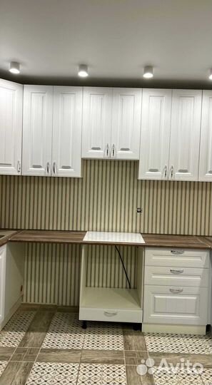 Кухня новая