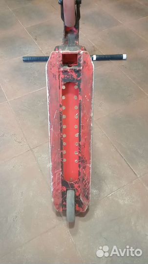 Трюковой самокат кастом парк