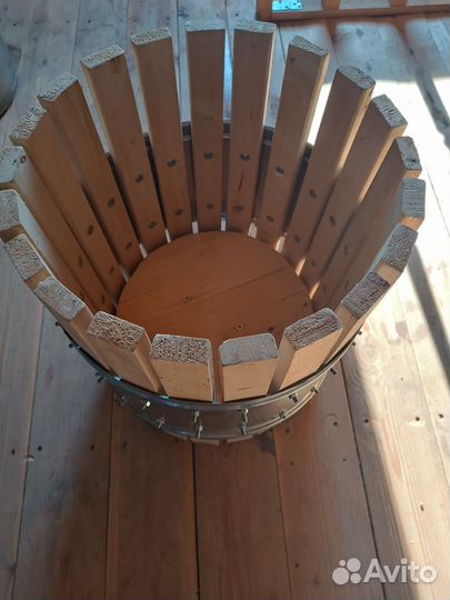 Бочонок для отжима винограда на сок